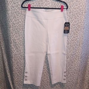 Zac & Rachel white Capris